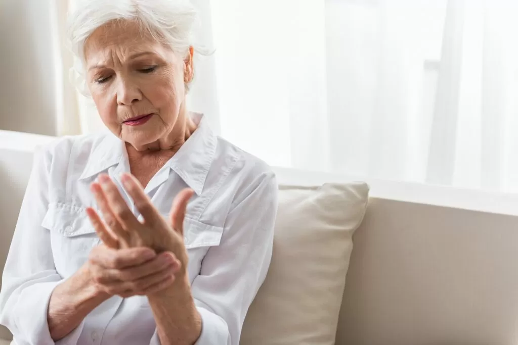 In-Home Physical Therapy Can Help With Arthritis Pain
